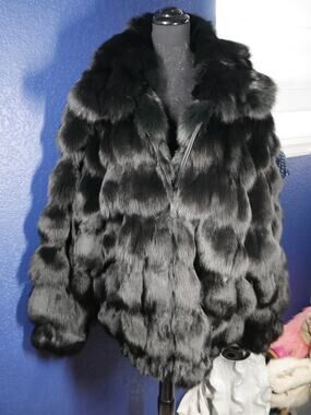 Amazing men's black fox fur bomber jacket coat XL